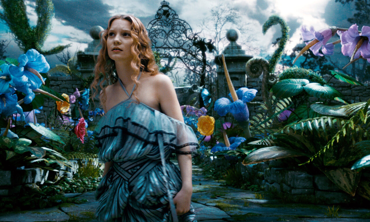 Xem phim Alice Ở Xứ Sở Trong Gương  - Alice in Wonderland Through the Looking Glass (2016)