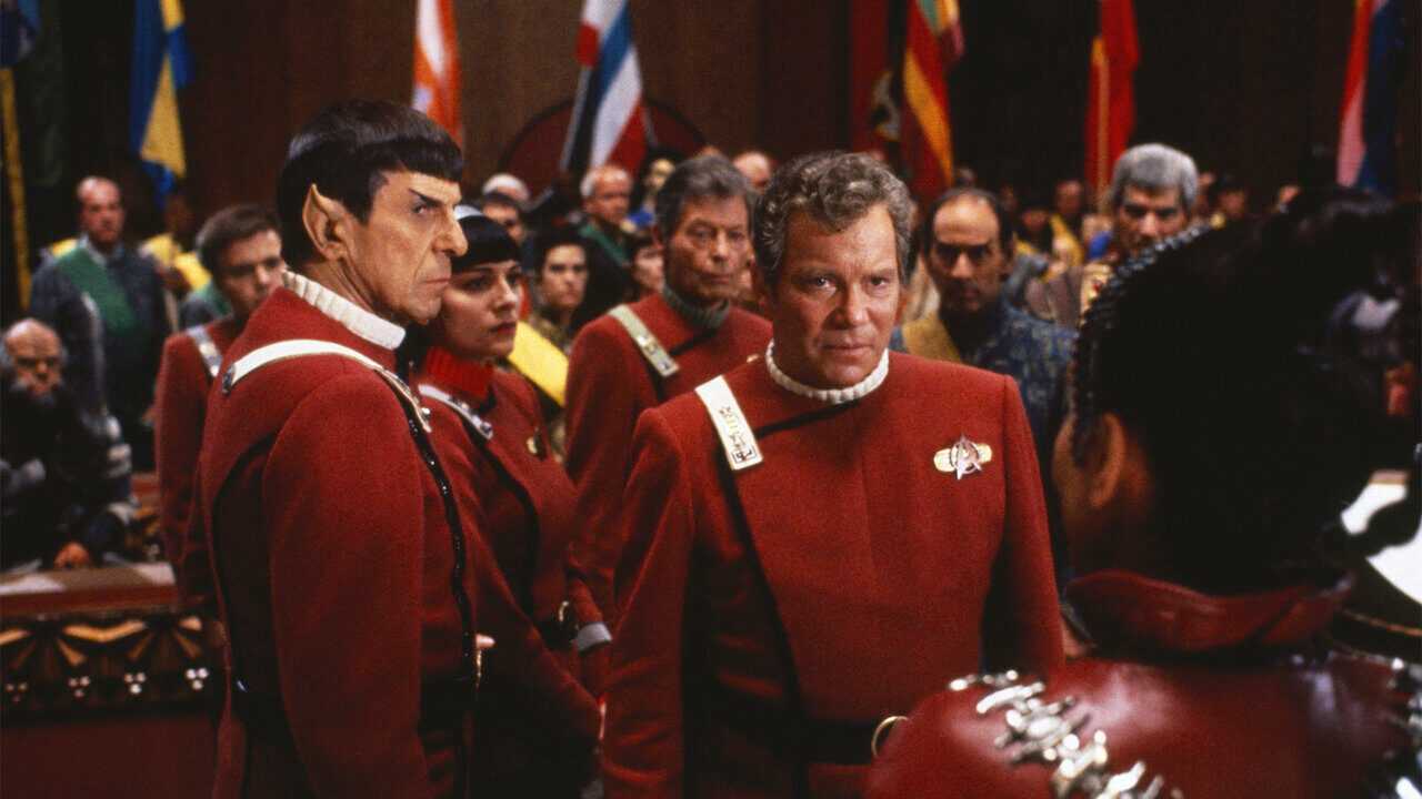 Xem phim Star Trek VI Vùng đất bí ẩn  - Star Trek VI The Undiscovered Country (1991)