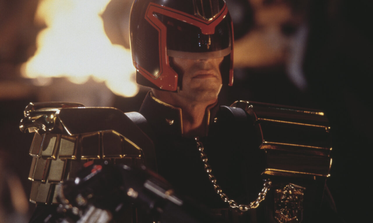 Xem phim Thẩm Phán Dredd  - Judge Dredd (1995)