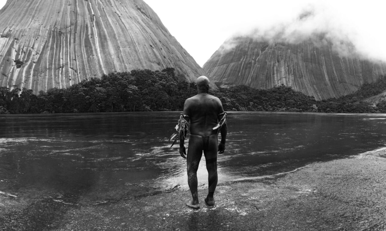 Xem phim Cái Ôm của Xà Nhân  - Embrace of the Serpent (2015)