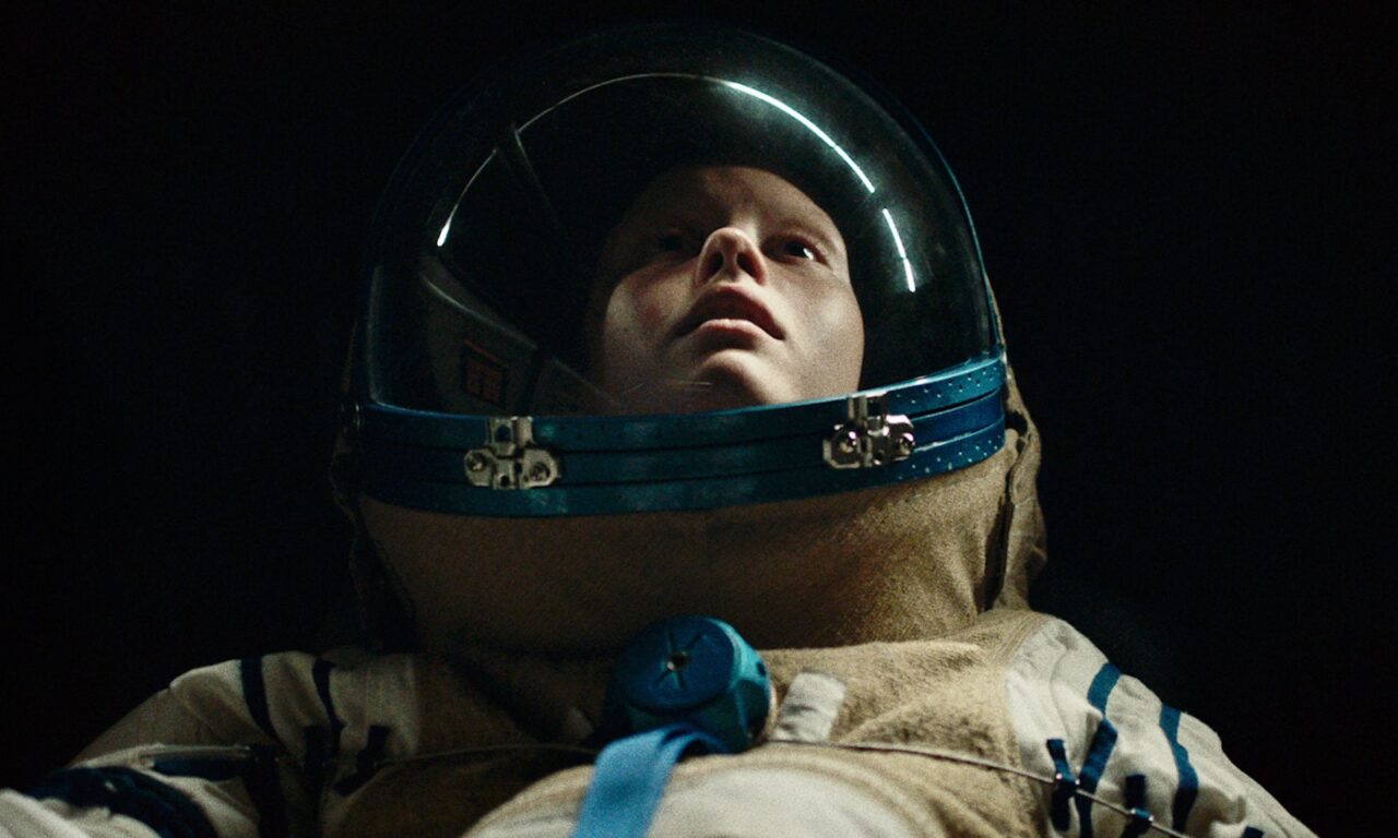 Xem phim Lạc Ngoài Vũ Trụ  - High Life (2018)